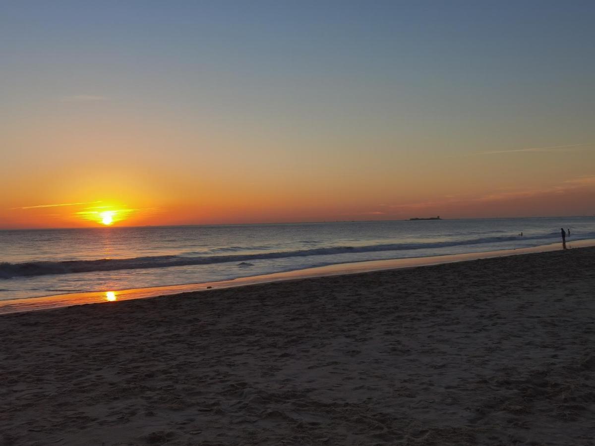 Appartement La Barrosa-Novo Sancti Petri, Wifi, Aire Acondicionado, Parking à Chiclana de la Frontera Extérieur photo